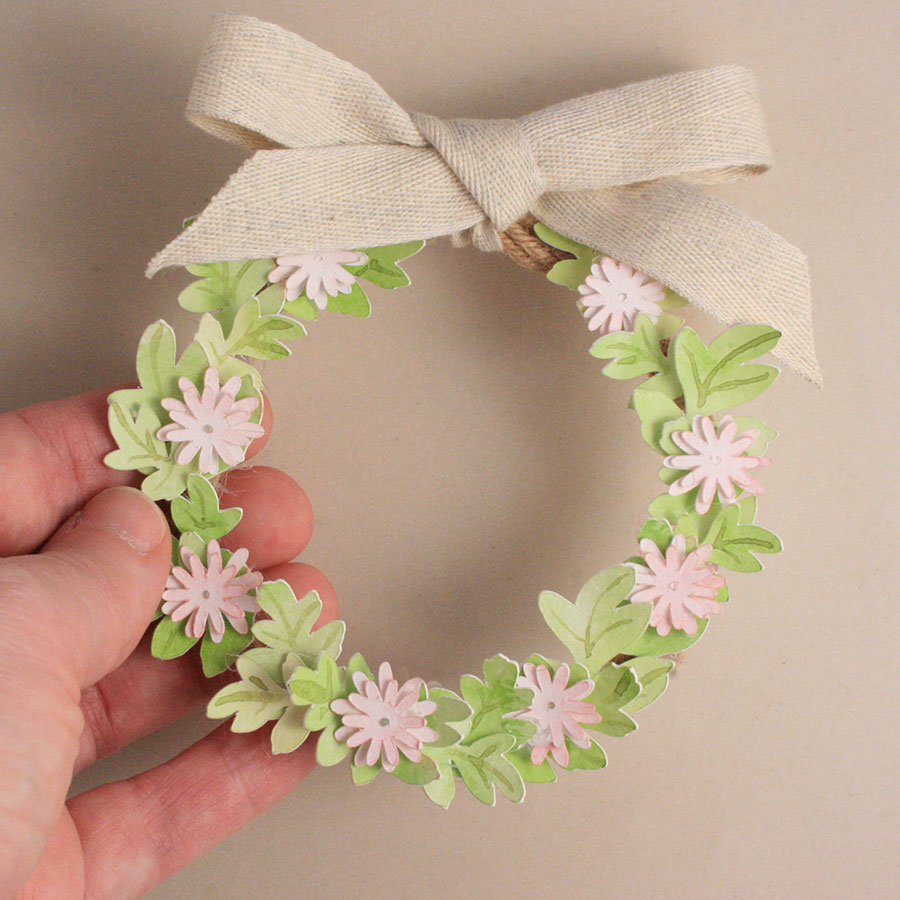 let's talk about papercraft